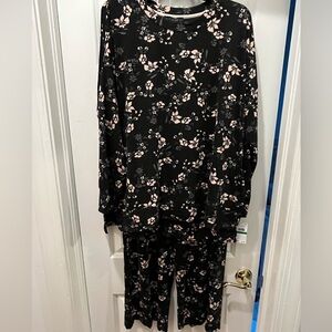 SANCTUARY PAJAMAS 2- piece NWT sz L